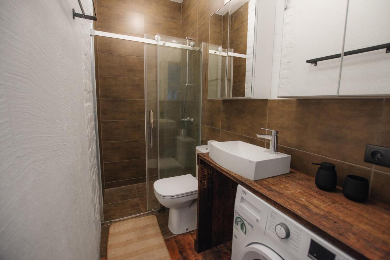 "Quiet Center" Apartment, Close To Train Station Tukums Exteriör bild