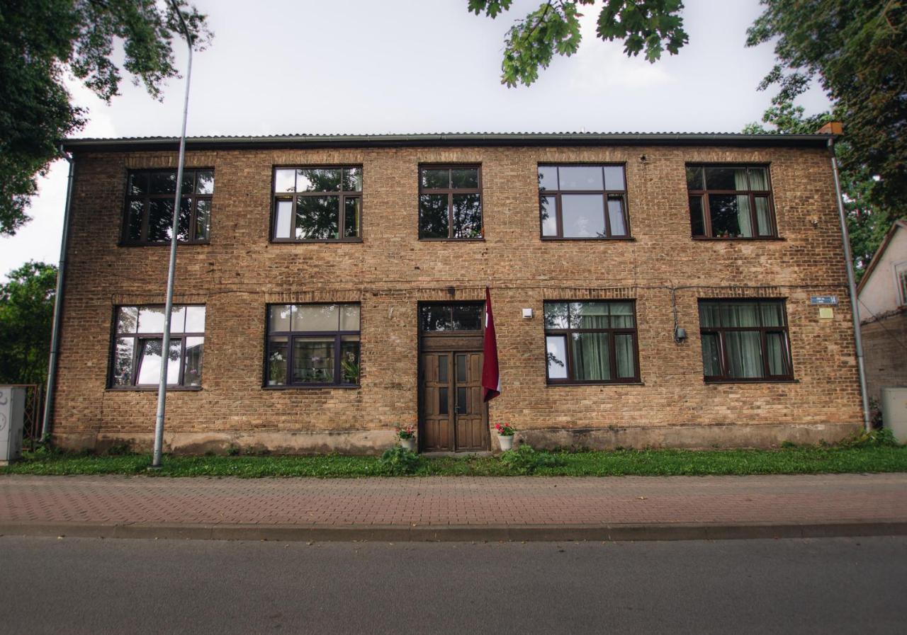 "Quiet Center" Apartment, Close To Train Station Tukums Exteriör bild